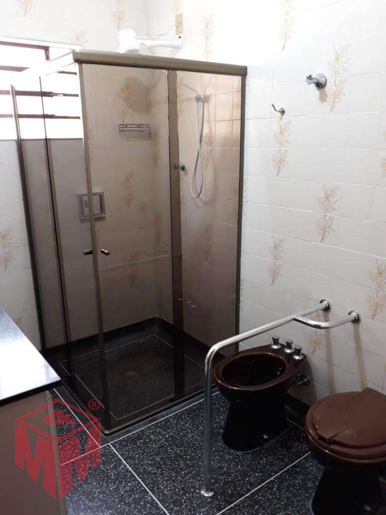 Casa à venda e aluguel com 2 quartos, 150m² - Foto 8