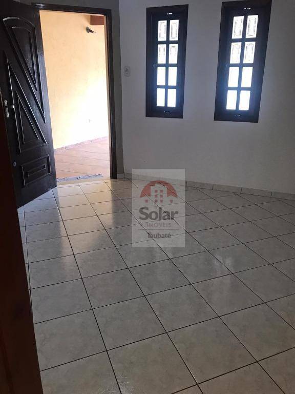 Casa à venda com 2 quartos, 114m² - Foto 2