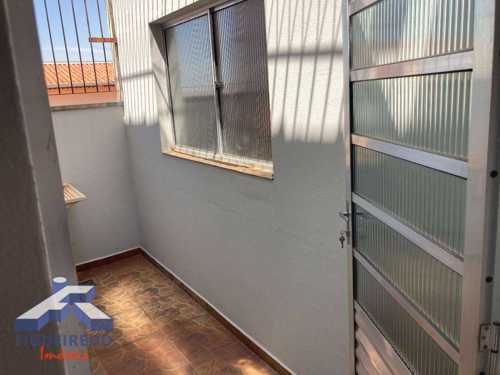 Casa à venda com 3 quartos, 153m² - Foto 19