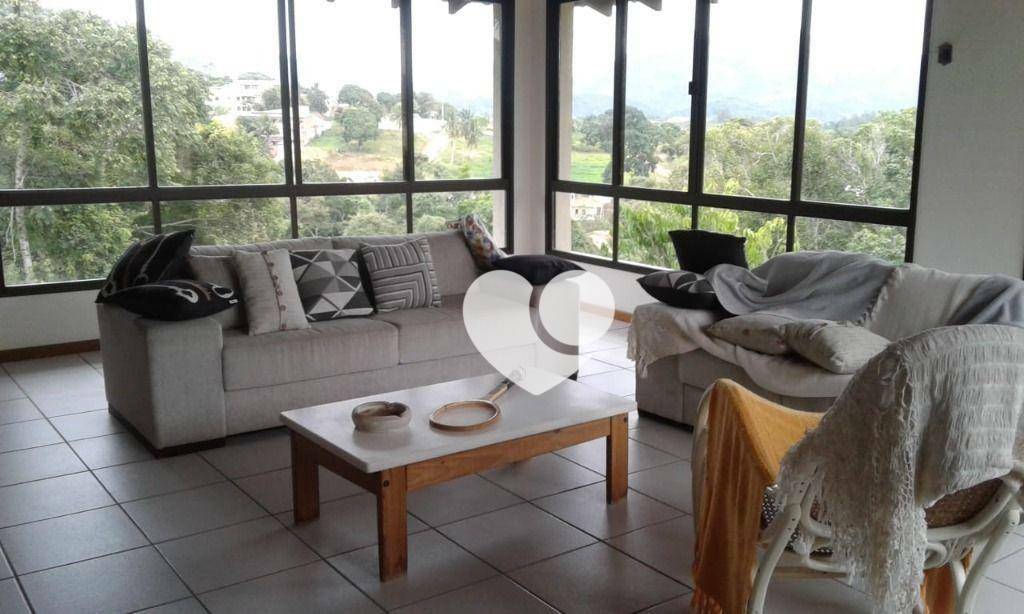 Casa de Condomínio à venda com 3 quartos, 800m² - Foto 9