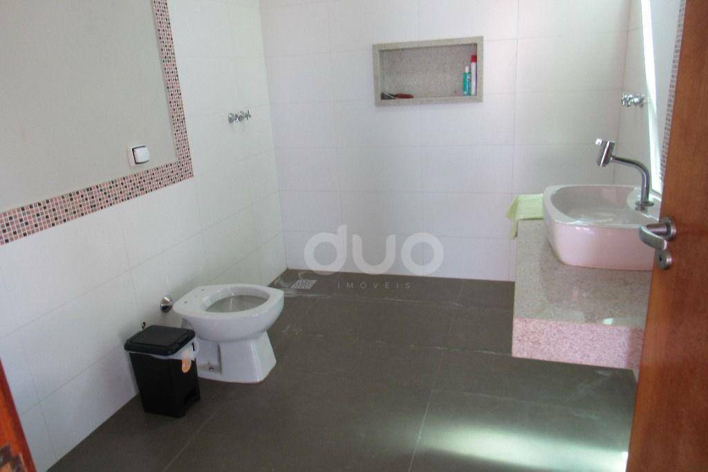 Casa à venda com 3 quartos, 334m² - Foto 43