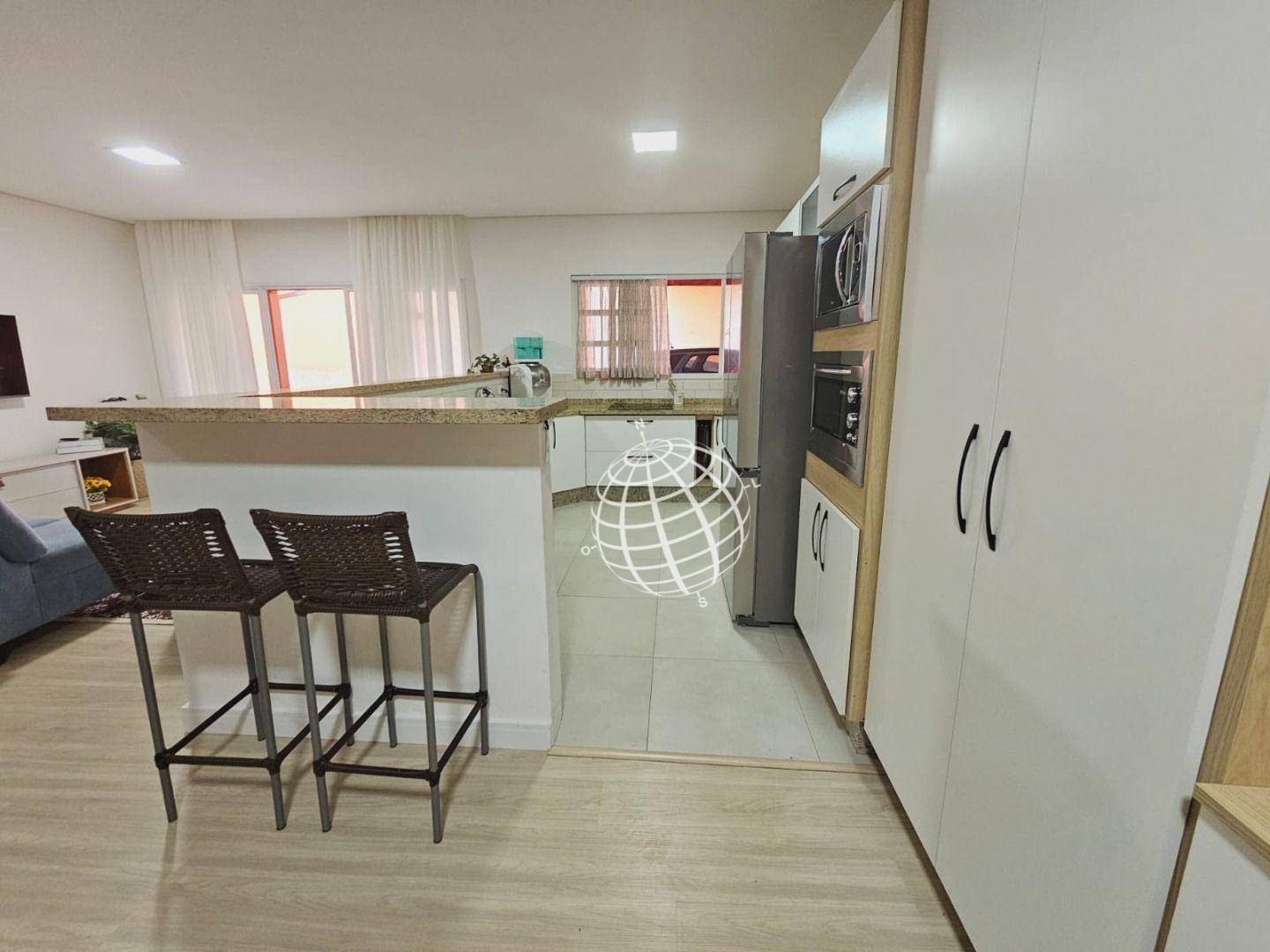 Casa à venda com 3 quartos, 170m² - Foto 16