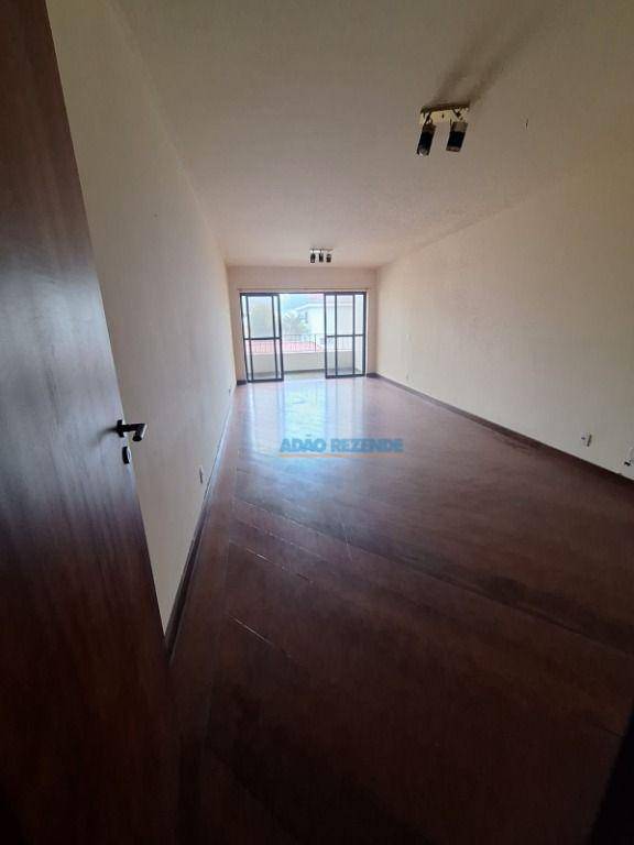 Apartamento à venda com 2 quartos, 90m² - Foto 7