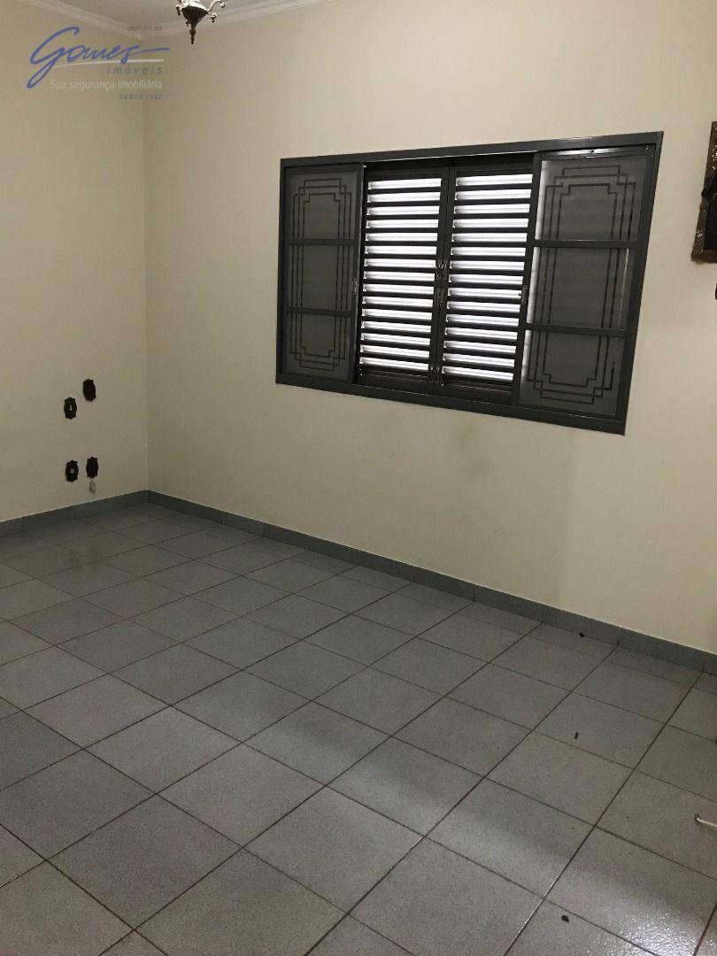 Sobrado à venda com 3 quartos, 225m² - Foto 19