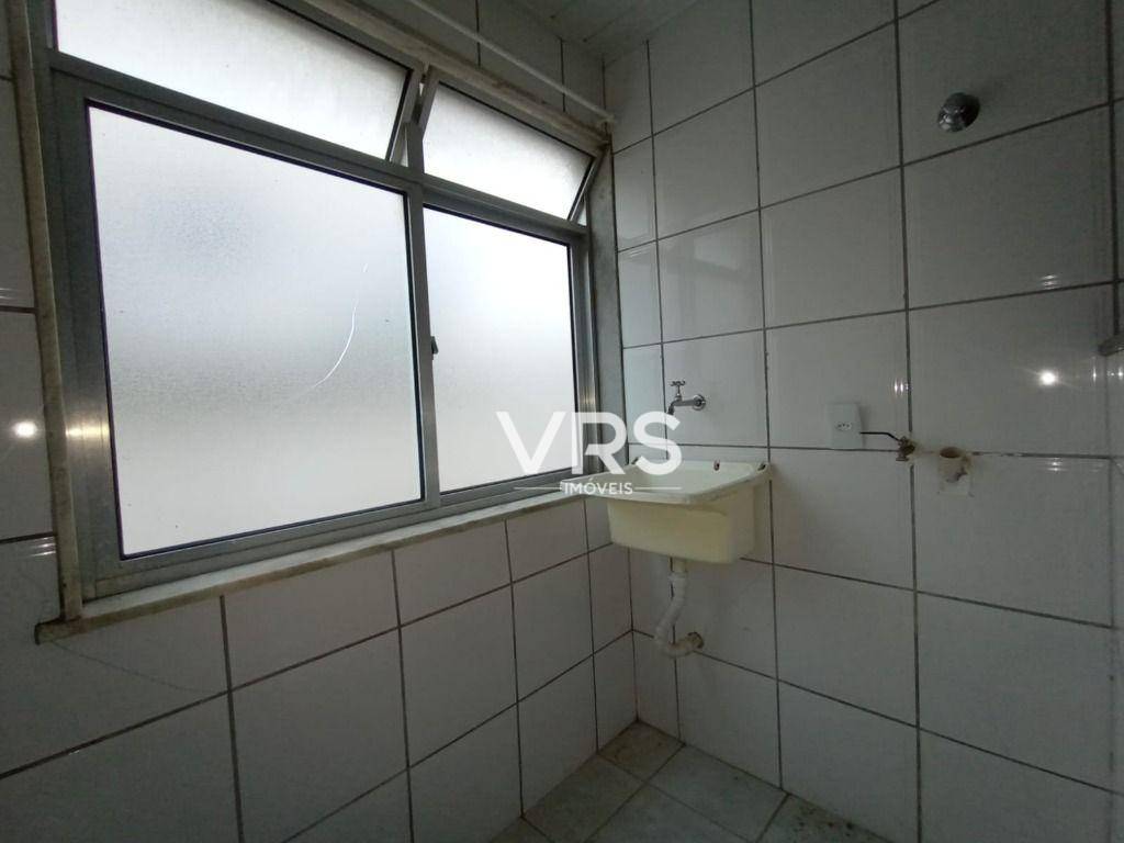 Apartamento à venda com 2 quartos, 63m² - Foto 26