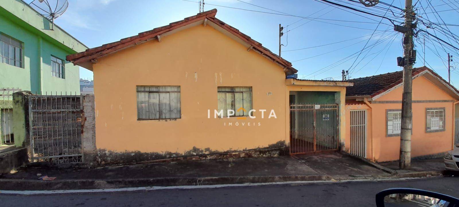 Casa à venda com 4 quartos, 200M2 - Foto 1