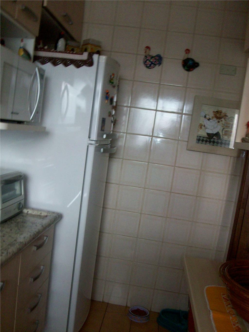 Apartamento à venda com 2 quartos, 58m² - Foto 21