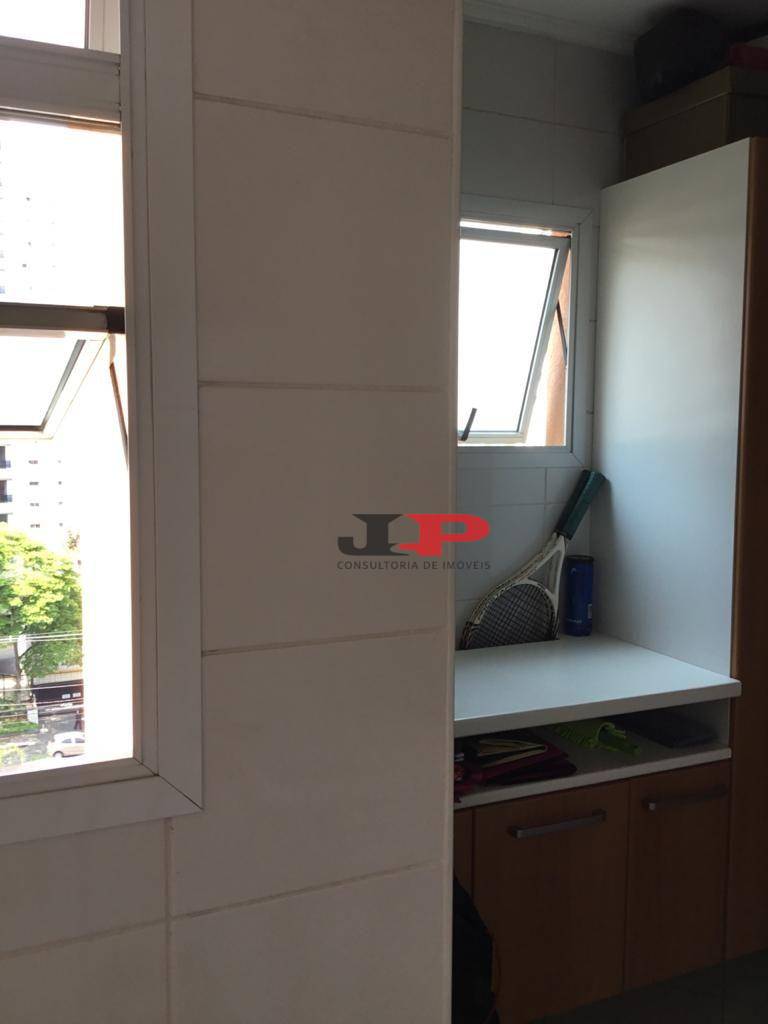 Apartamento à venda com 3 quartos, 97m² - Foto 19