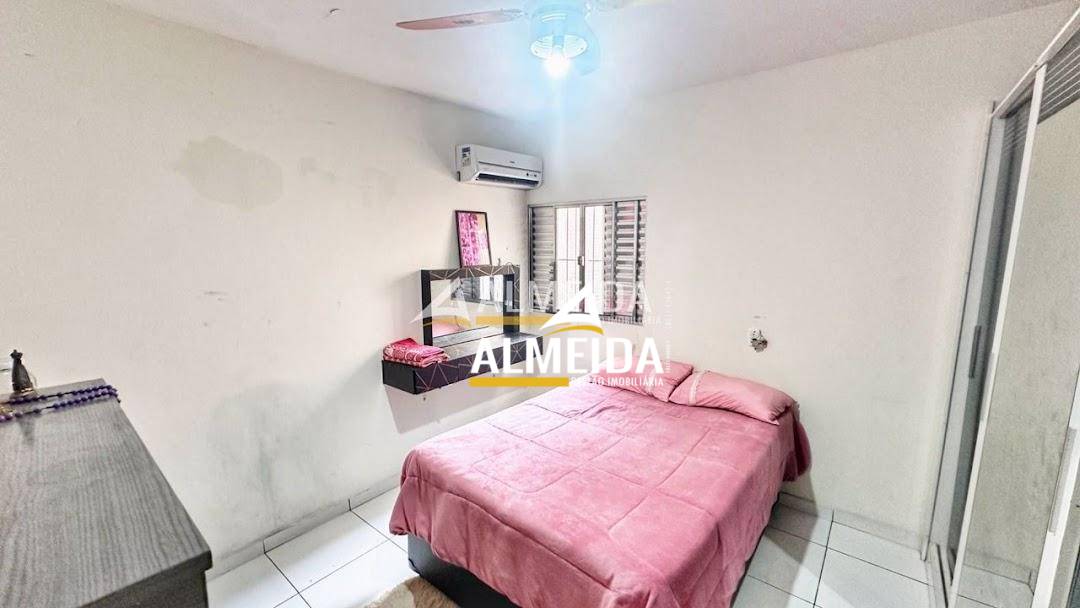 Casa, 3 quartos, 139 m² - Foto 3