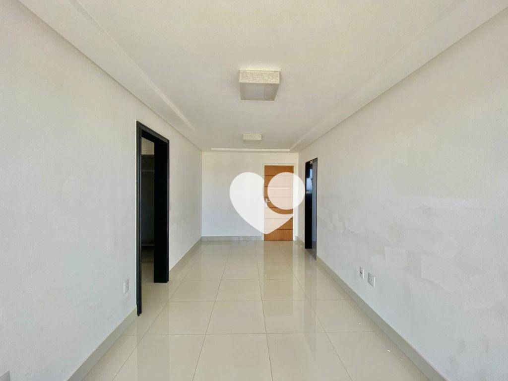 Apartamento à venda com 2 quartos, 65m² - Foto 4