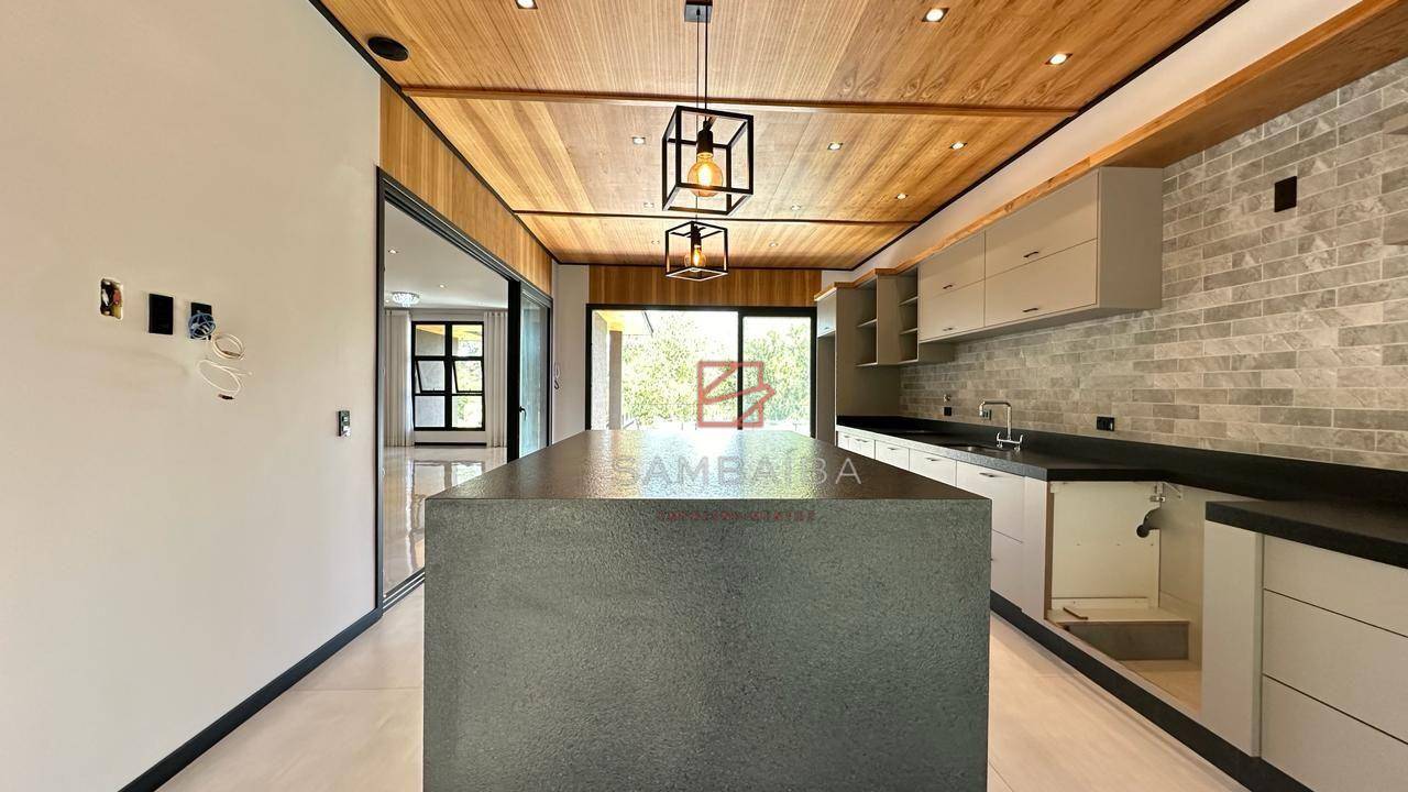 Casa, 3 quartos, 350 m² - Foto 17