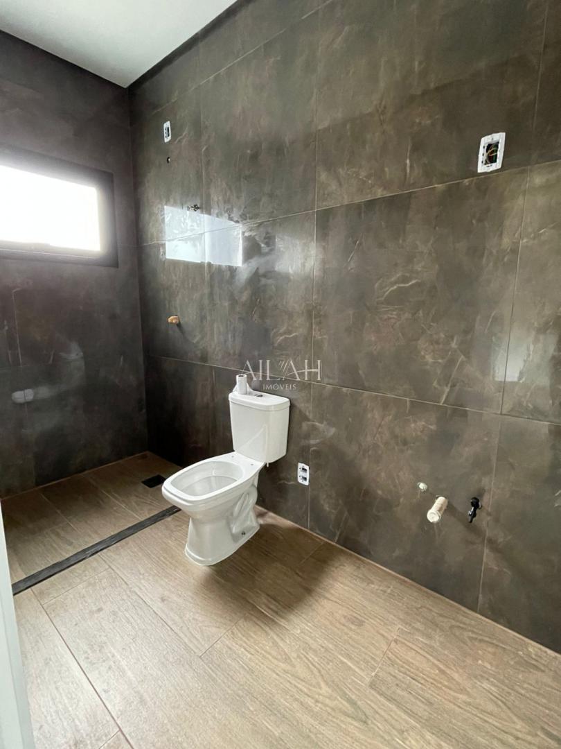 Casa à venda com 4 quartos, 251m² - Foto 7