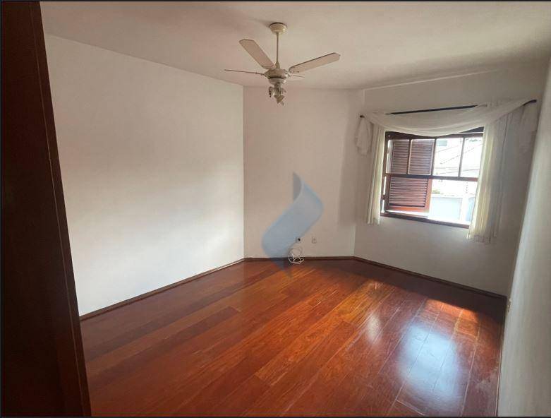 Casa à venda e aluguel com 3 quartos, 193m² - Foto 17