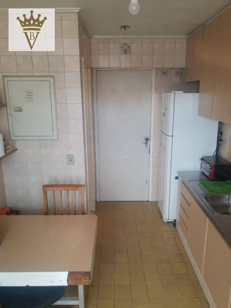 Apartamento à venda com 3 quartos, 87m² - Foto 4