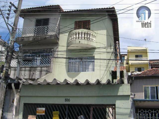 Sobrado à venda com 4 quartos, 300m² - Foto 1