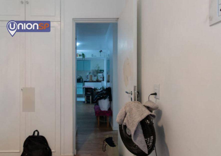 Apartamento à venda com 2 quartos, 63m² - Foto 7