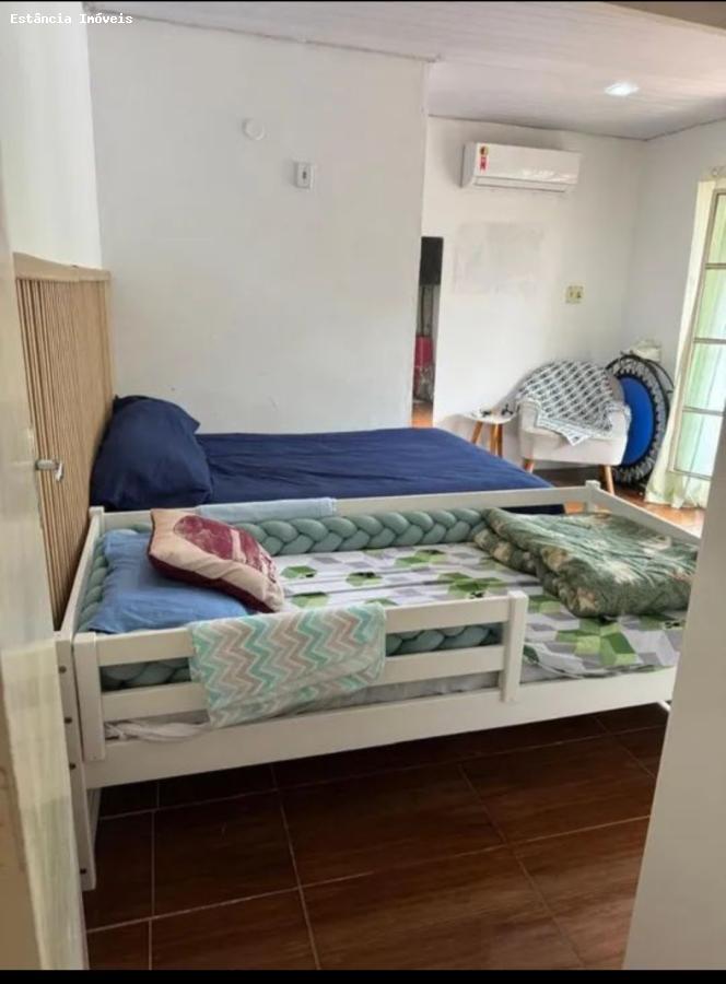 Casa à venda com 3 quartos, 200m² - Foto 13