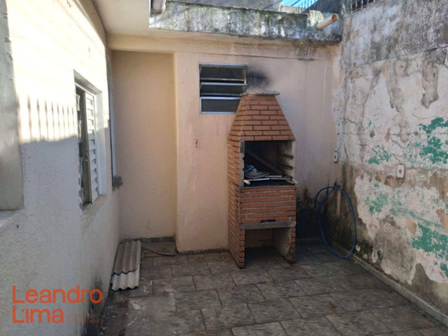 Casa à venda e aluguel com 3 quartos, 100m² - Foto 20