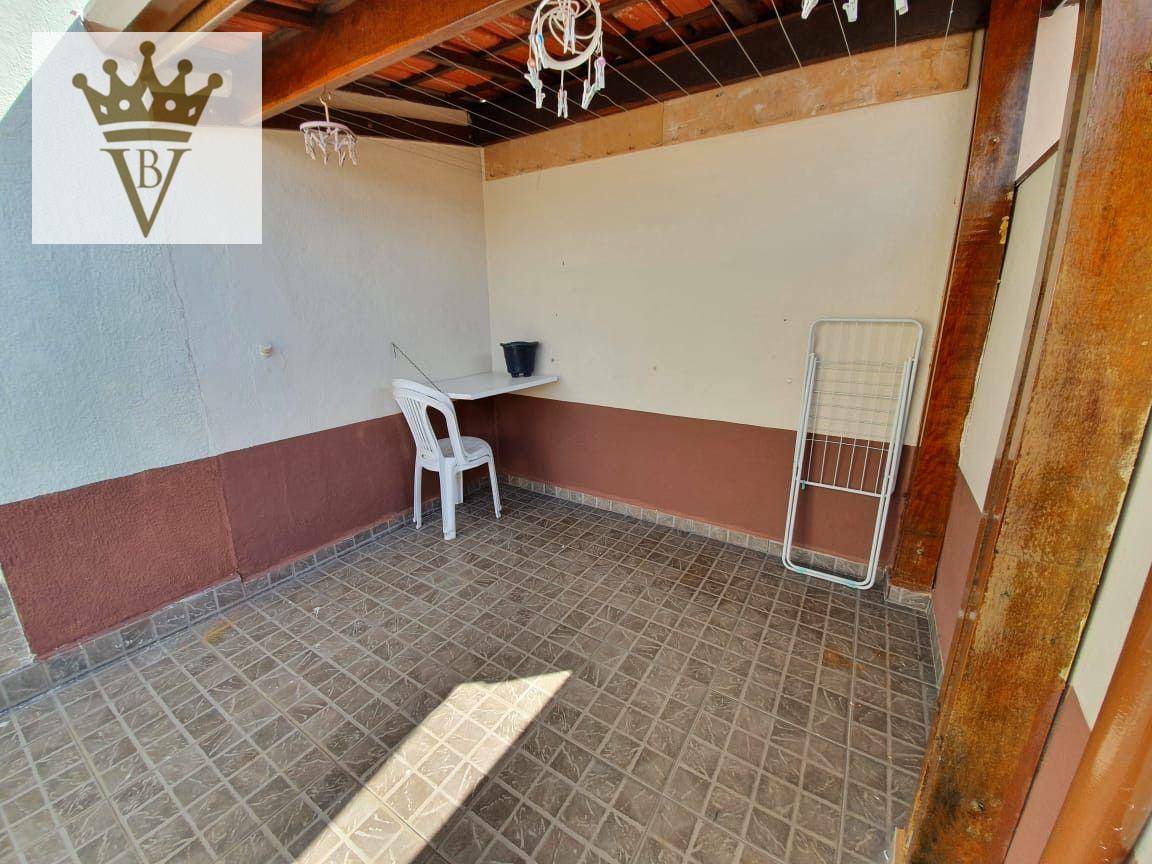 Casa à venda com 3 quartos, 239m² - Foto 16