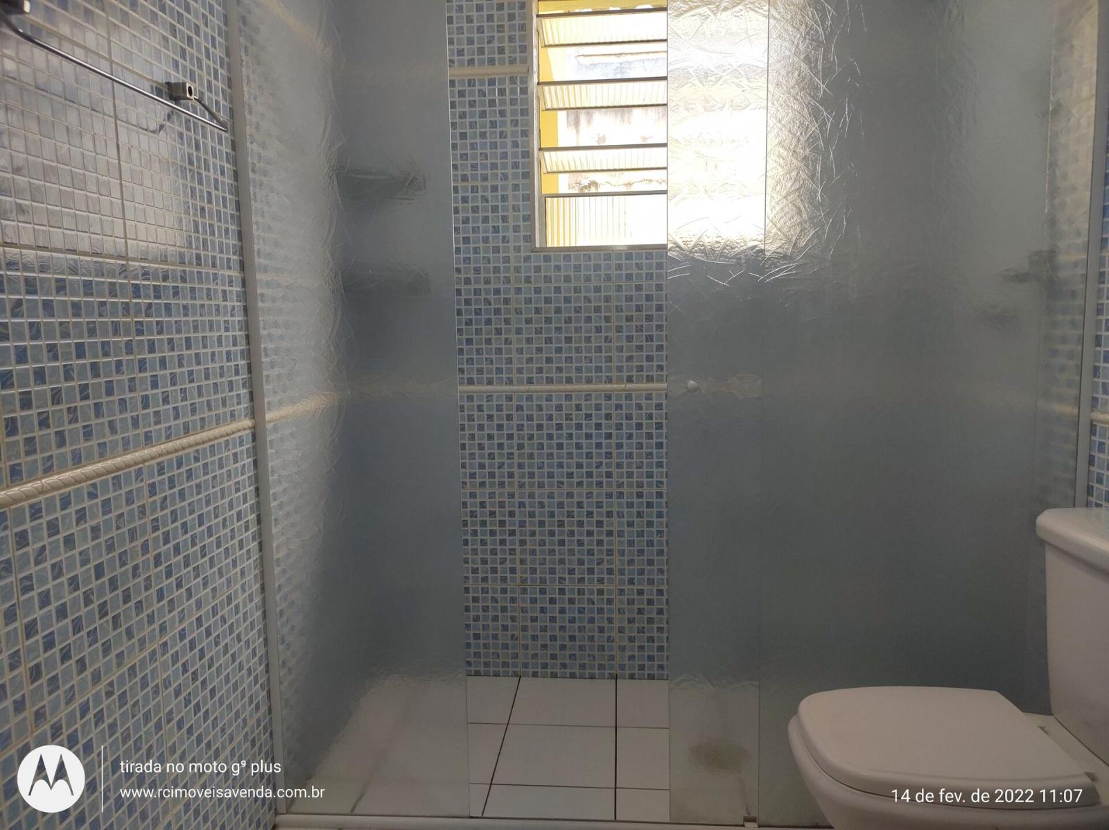 Casa à venda com 2 quartos, 80m² - Foto 2