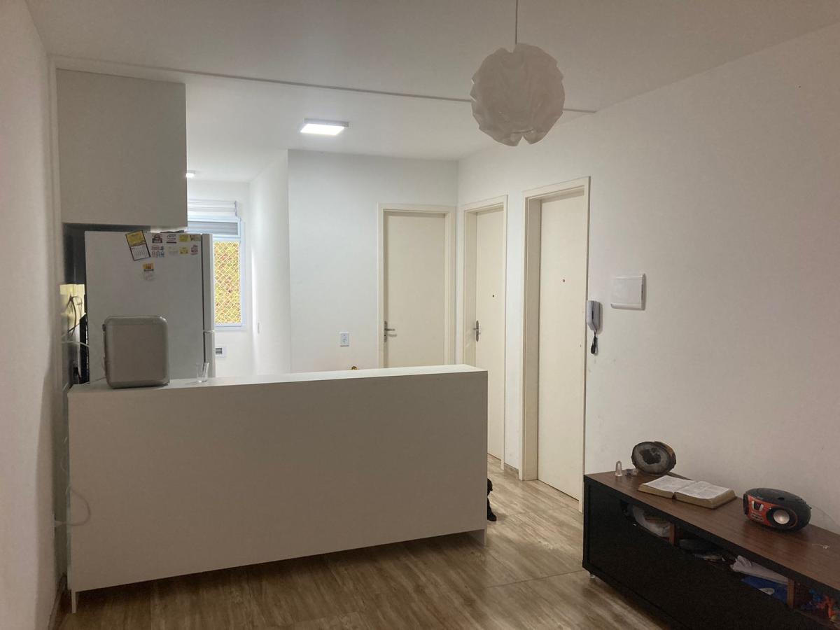 Apartamento à venda com 2 quartos, 48m² - Foto 1