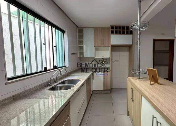 Sobrado à venda com 3 quartos, 103m² - Foto 1