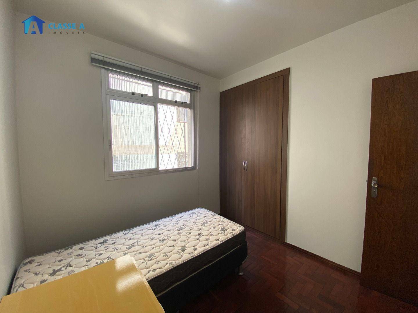 Apartamento para alugar com 3 quartos, 133m² - Foto 8