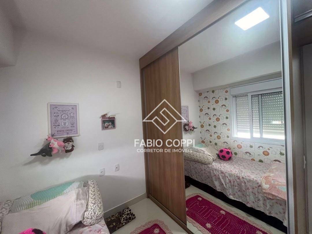 Apartamento à venda com 2 quartos, 74m² - Foto 9