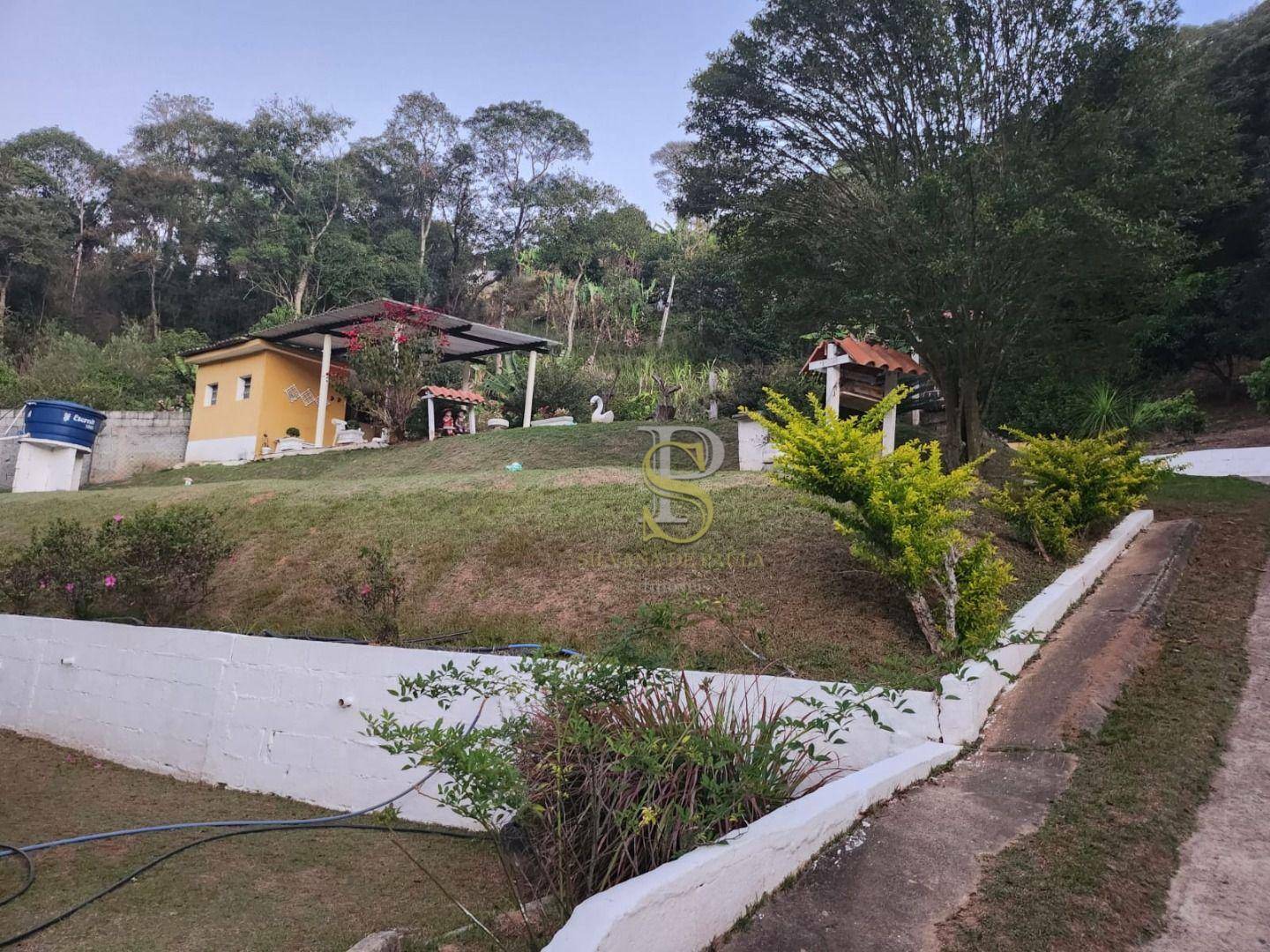 Chácara à venda com 4 quartos, 240m² - Foto 29