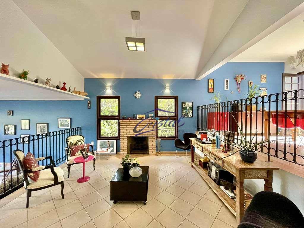 Casa de Condomínio à venda com 4 quartos, 380m² - Foto 13