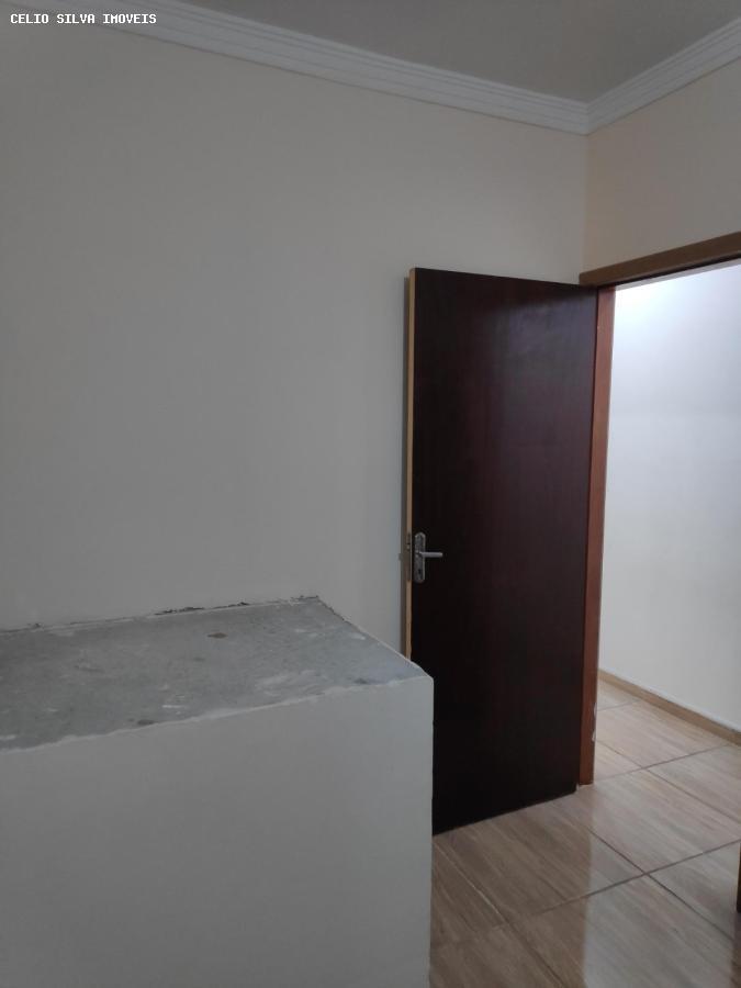 Casa à venda com 3 quartos, 250m² - Foto 18