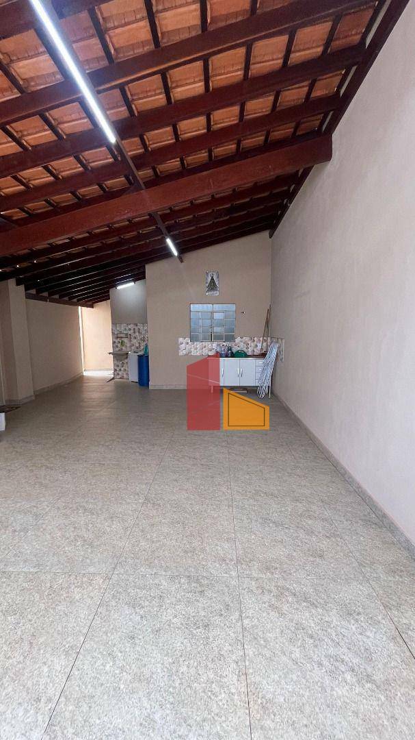 Casa à venda com 4 quartos, 109m² - Foto 17