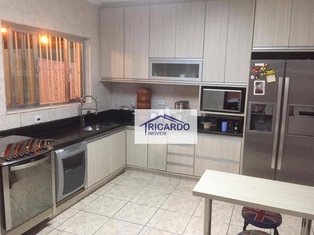 Sobrado à venda com 3 quartos, 280m² - Foto 13