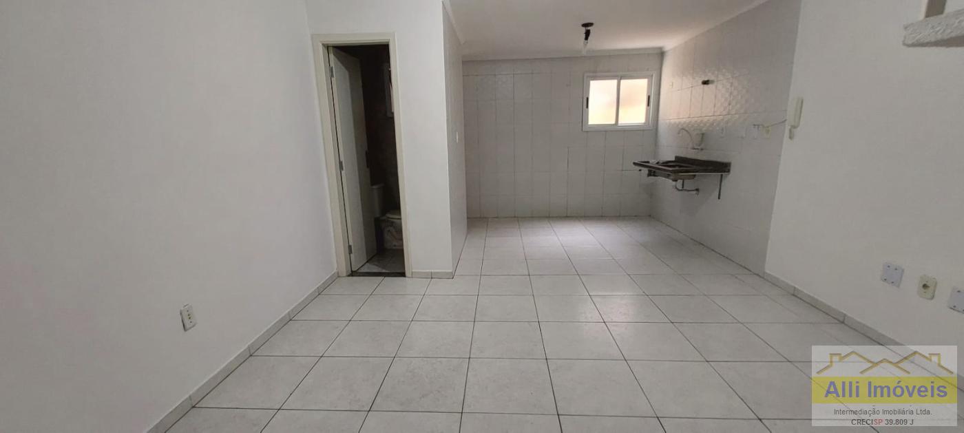 Sobrado à venda com 2 quartos, 74m² - Foto 1