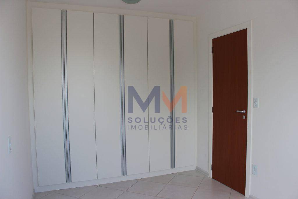 Apartamento para alugar com 1 quarto, 45m² - Foto 9