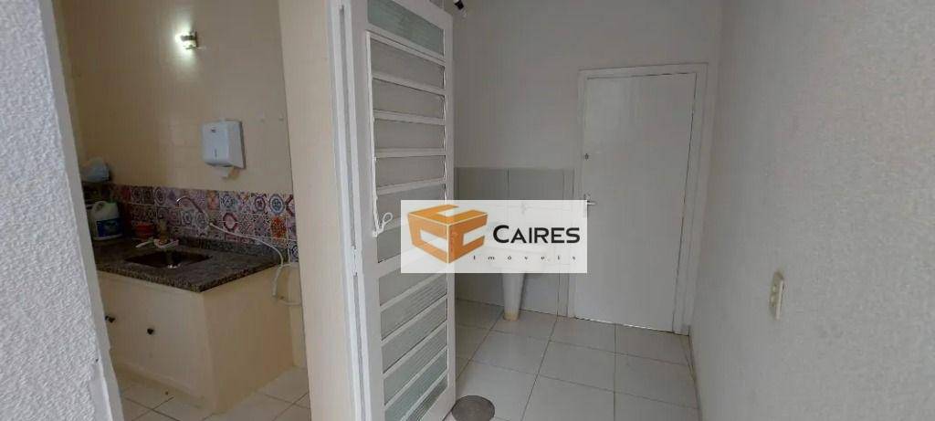 Casa para alugar com 3 quartos, 133m² - Foto 9