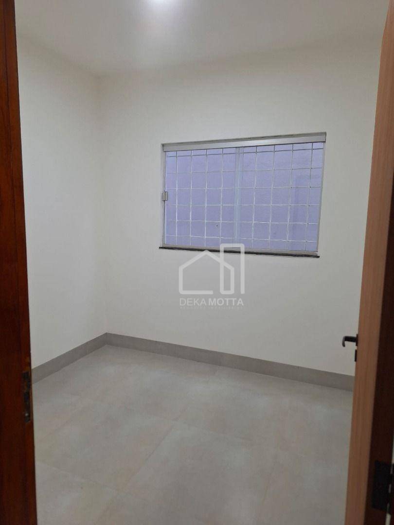 Casa à venda com 3 quartos, 105m² - Foto 12