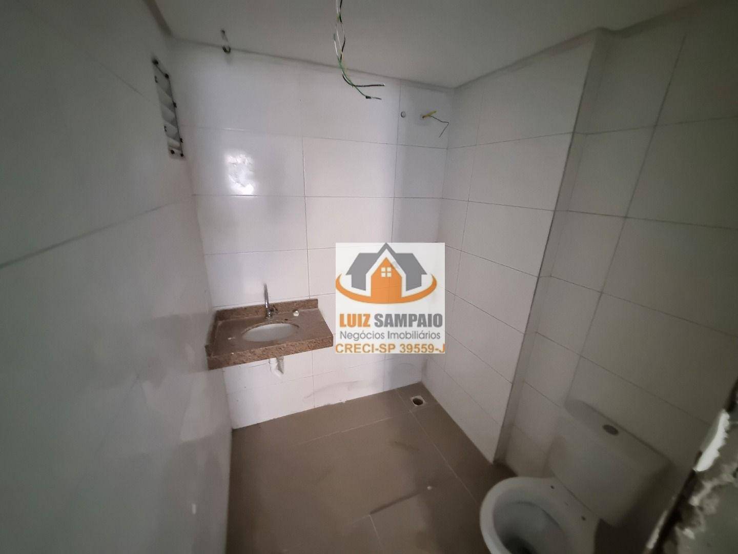 Apartamento à venda com 2 quartos, 72m² - Foto 28