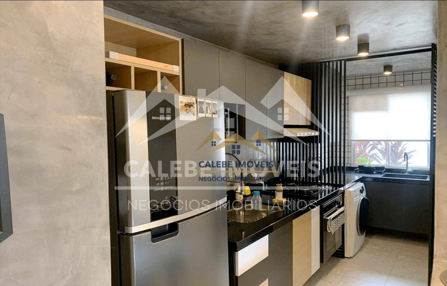 Apartamento à venda com 2 quartos, 67m² - Foto 1