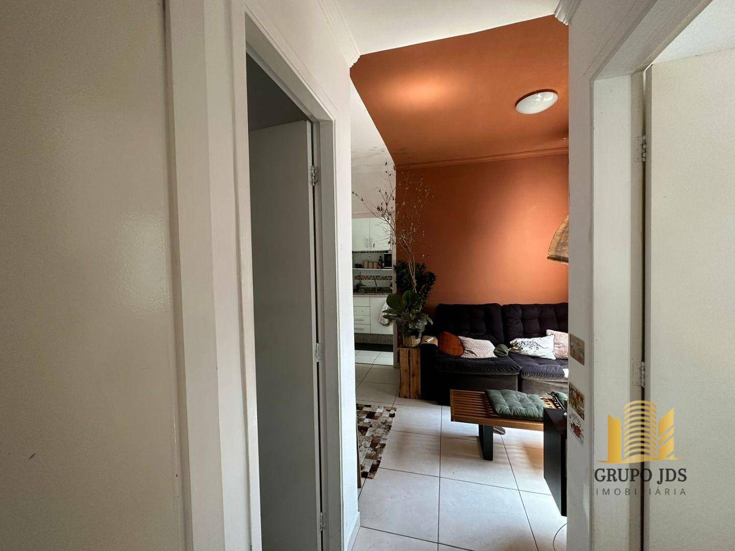 Apartamento à venda com 2 quartos, 50m² - Foto 7