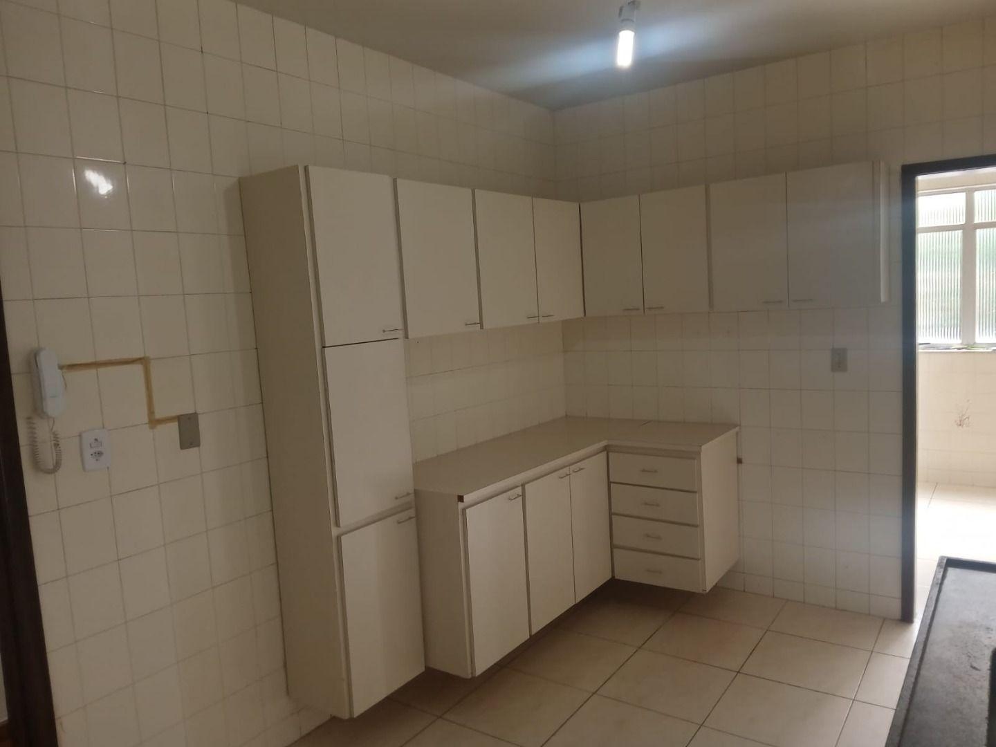 Apartamento à venda com 2 quartos, 118m² - Foto 27