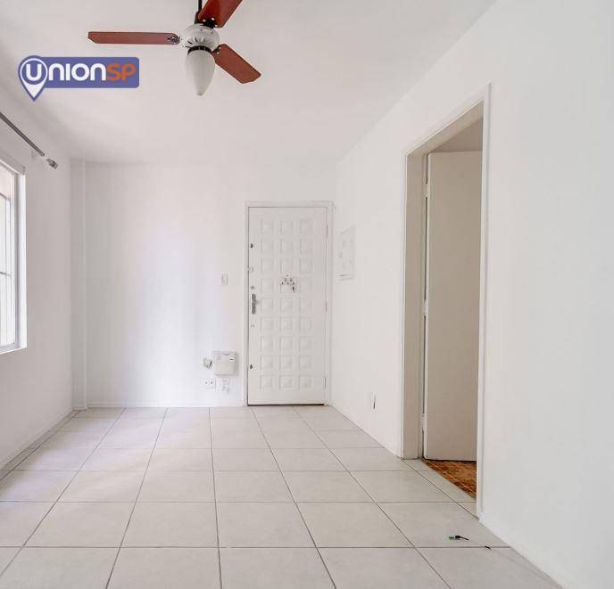 Apartamento à venda com 2 quartos, 69m² - Foto 2