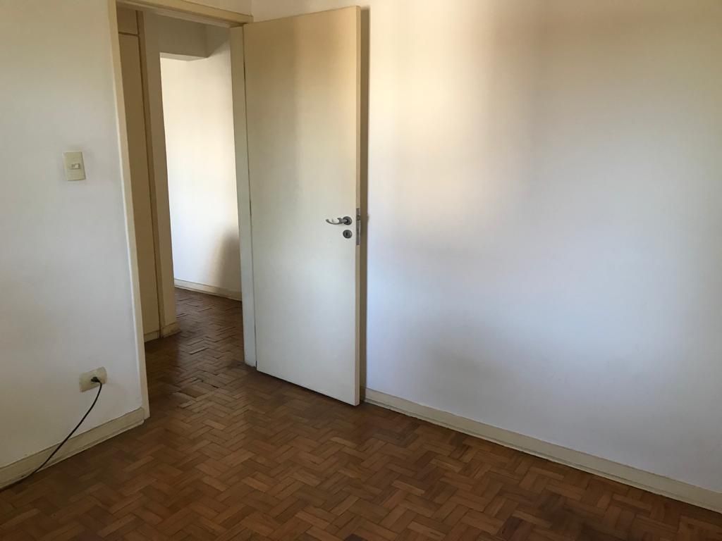 Apartamento à venda com 2 quartos, 67m² - Foto 8