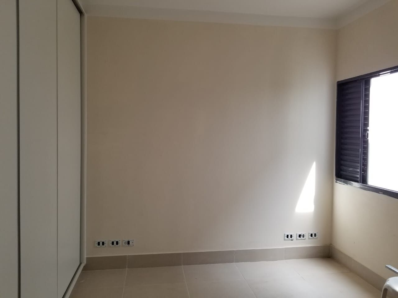 Casa para alugar com 3 quartos, 280m² - Foto 3