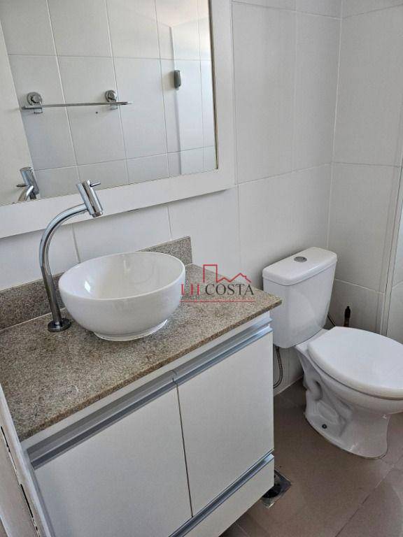 Apartamento à venda com 2 quartos, 70m² - Foto 14