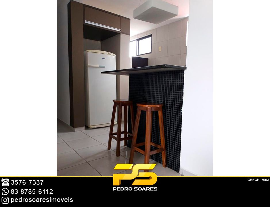 Apartamento à venda com 2 quartos, 70m² - Foto 2