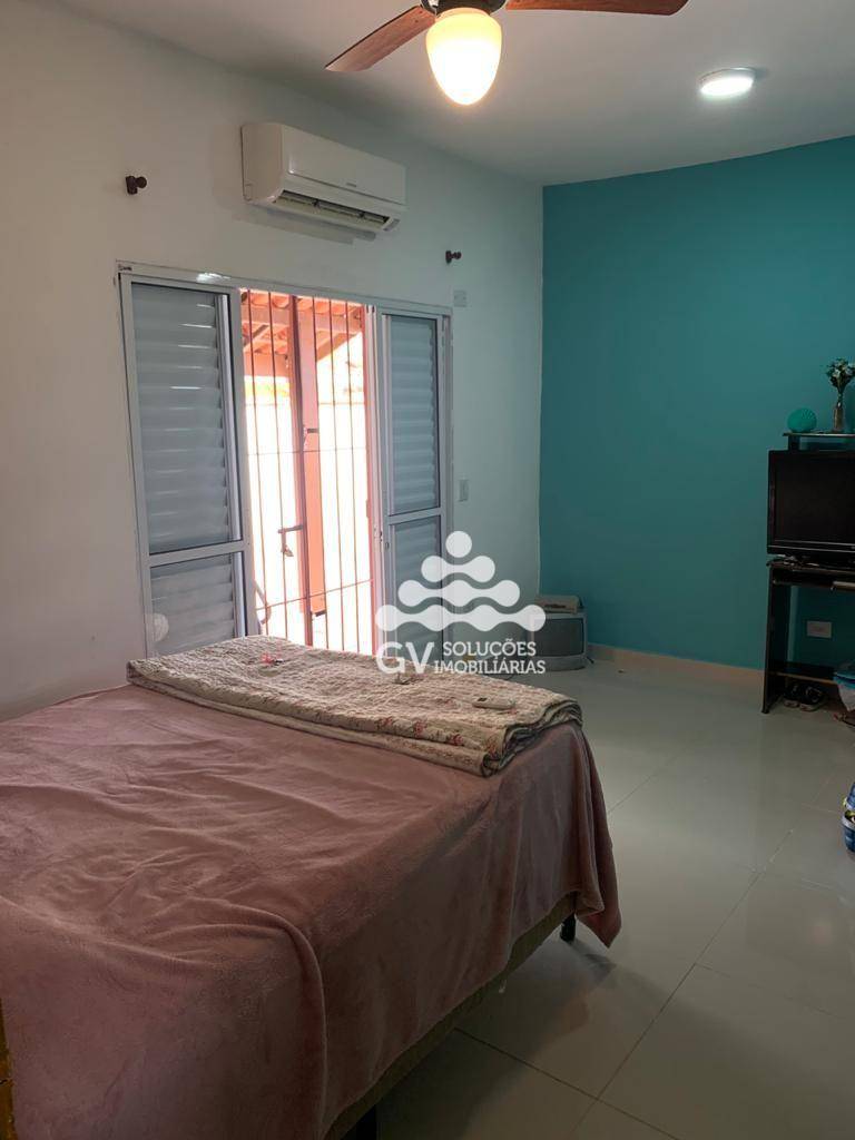 Casa à venda com 4 quartos, 160m² - Foto 8