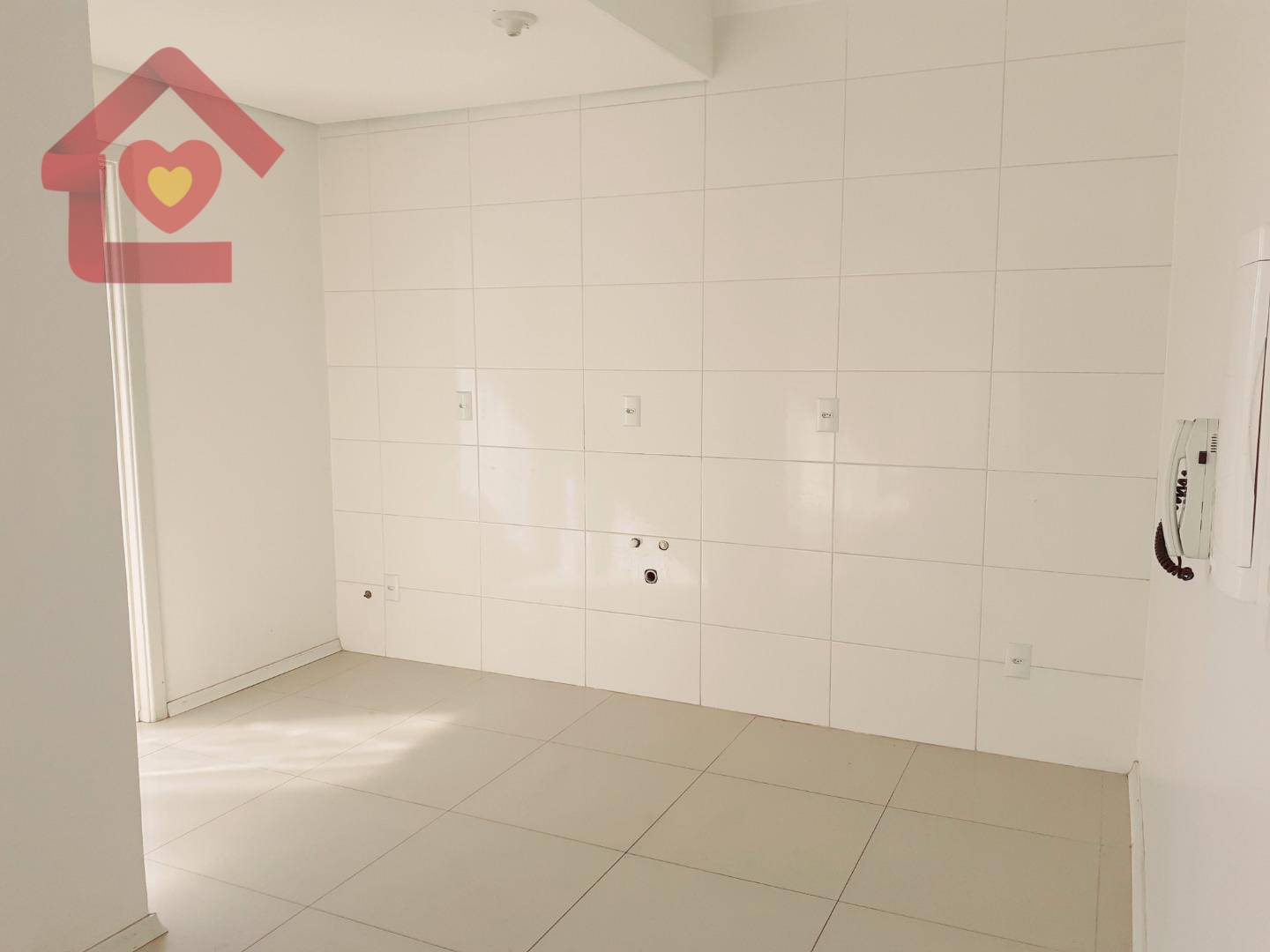 Apartamento para alugar com 2 quartos, 86m² - Foto 7