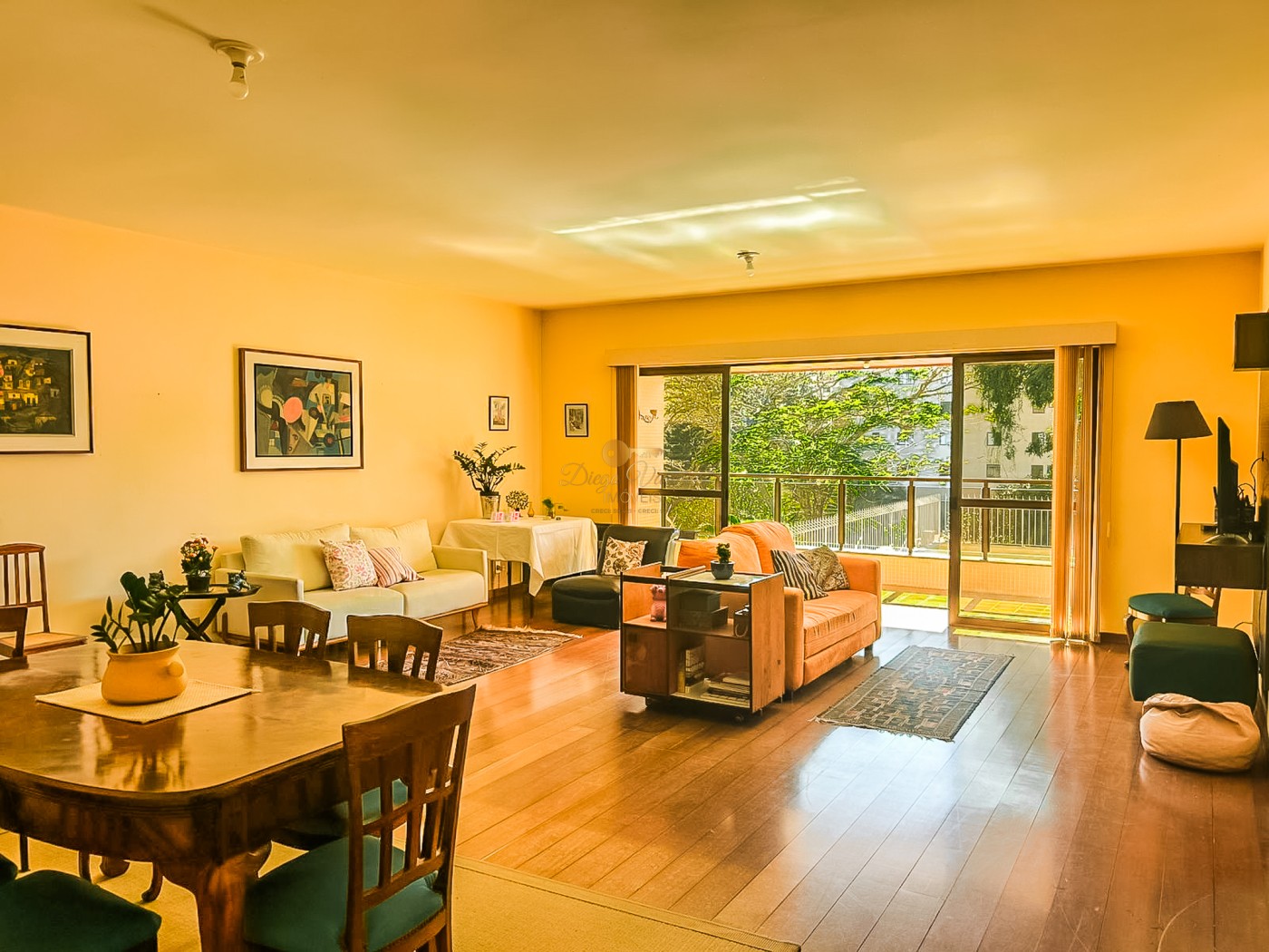 Apartamento à venda com 4 quartos, 210m² - Foto 4