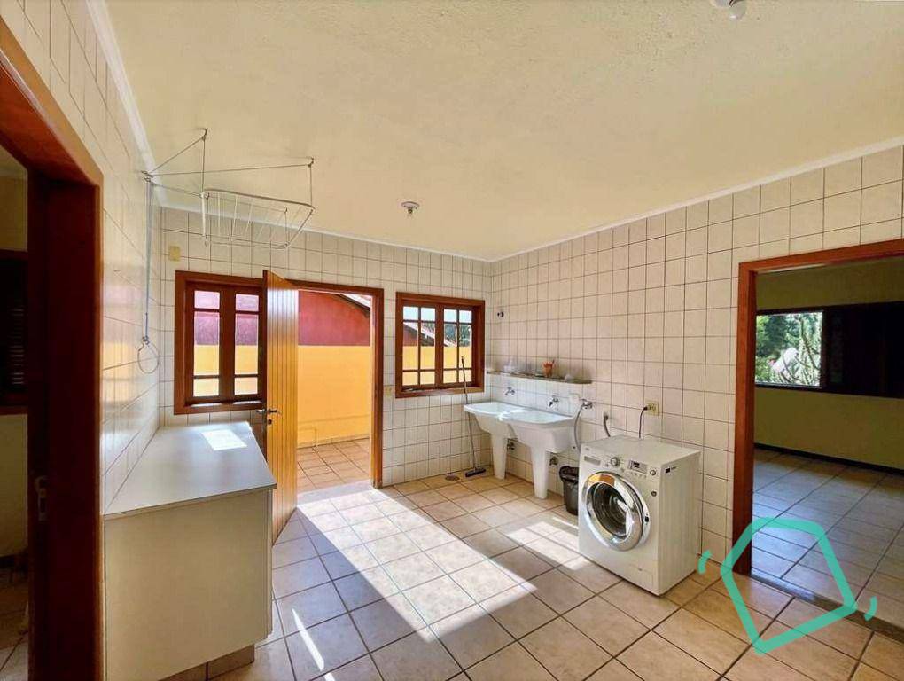 Casa de Condomínio à venda com 4 quartos, 568m² - Foto 50